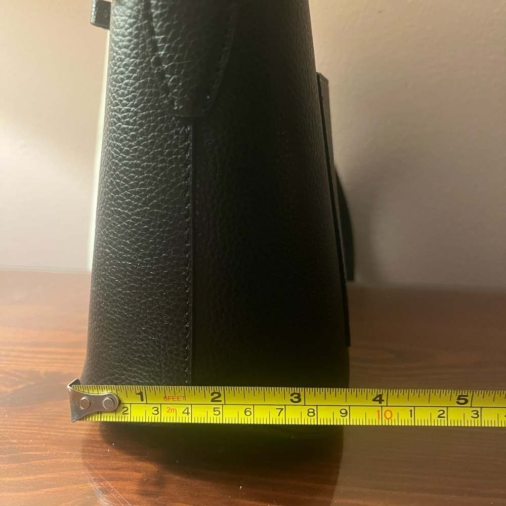 Kate Spade Black Crossbody Bag with Gold Accents - Picture 8 of 10